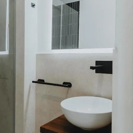 Al 22 & Luxury Experience בית הארחה 4*