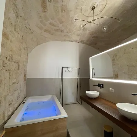 Гостевой дом Al 22 & Luxury Experience Полиньяно-а-Маре